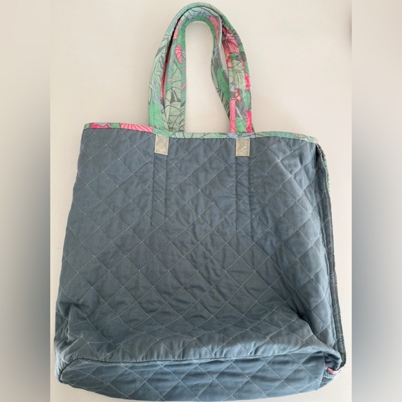 CREATION ALPAC Quilted Fabric Tote Bag Floral Parrot Pattern Beach Market Bag - Picture 10 of 15